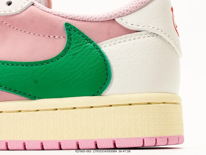 Travis Scott x Air Jordan 1 Low OG AJ1 乔1联名倒勾 耐克 低帮休闲板鞋 IQ7605-065 #27933554393084